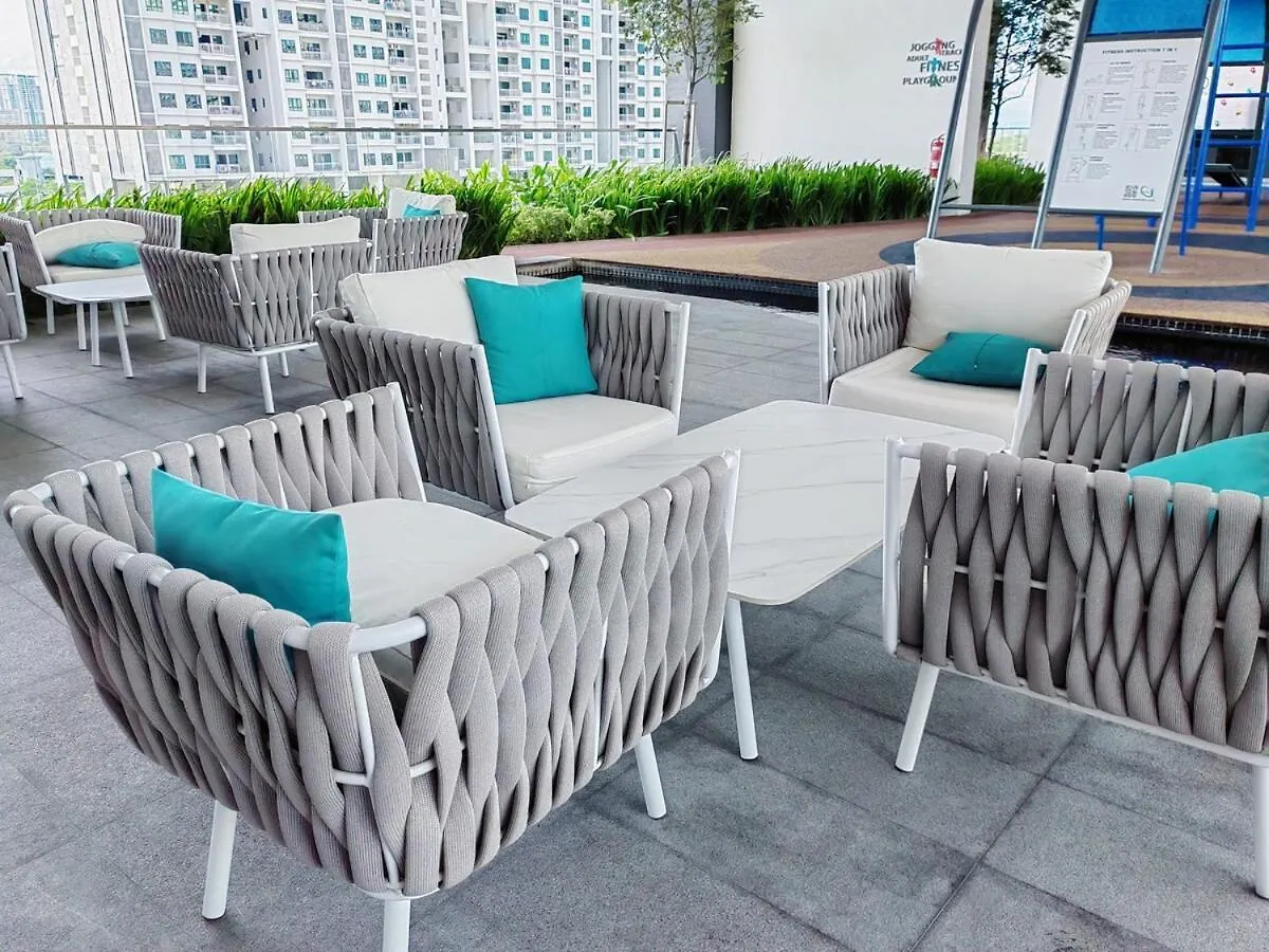 アパート Urban Suites Jelutong Georgetown 2Br Leisure City Night View