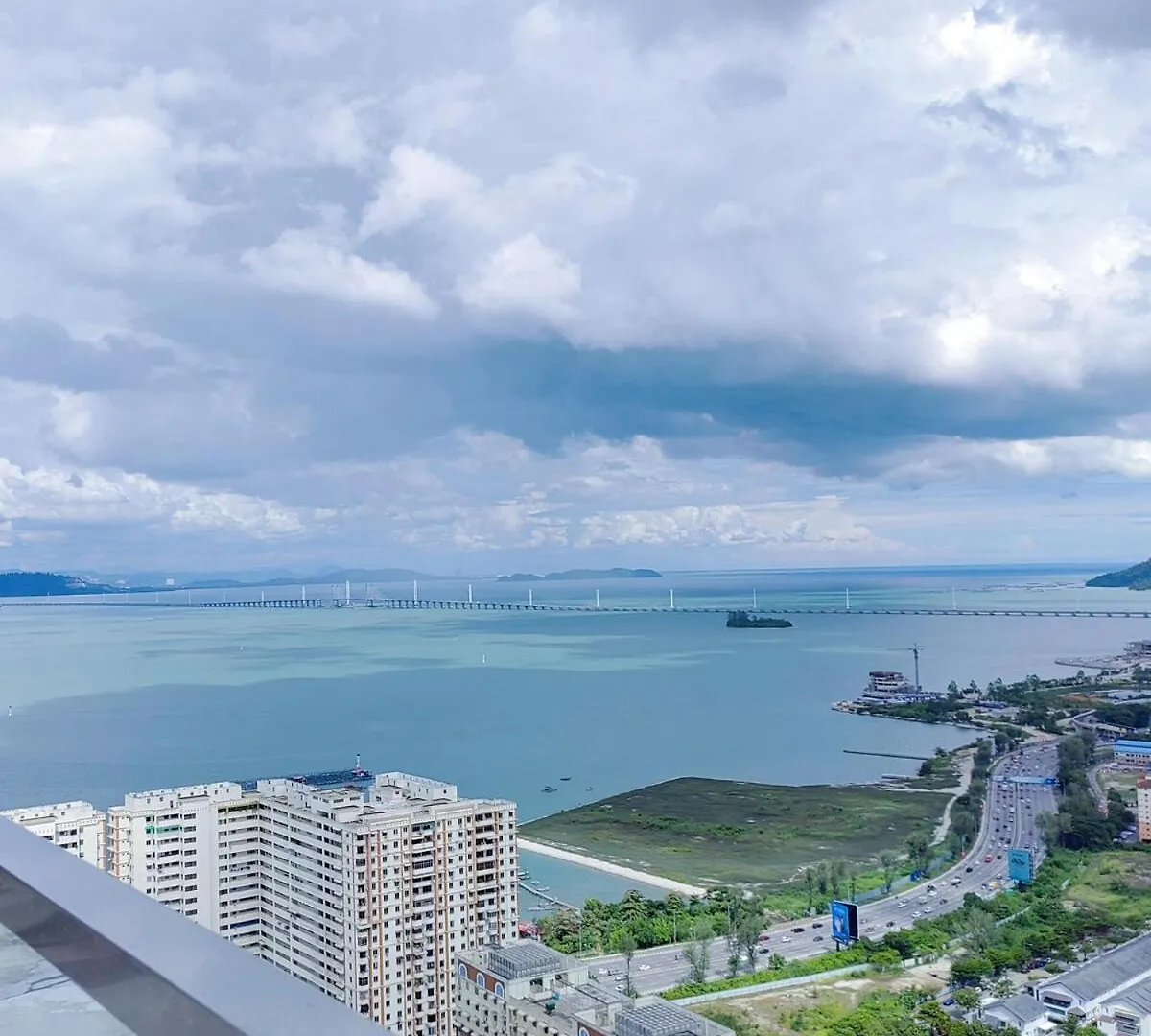 アパート Urban Suites Jelutong Georgetown 2Br Leisure City Night View