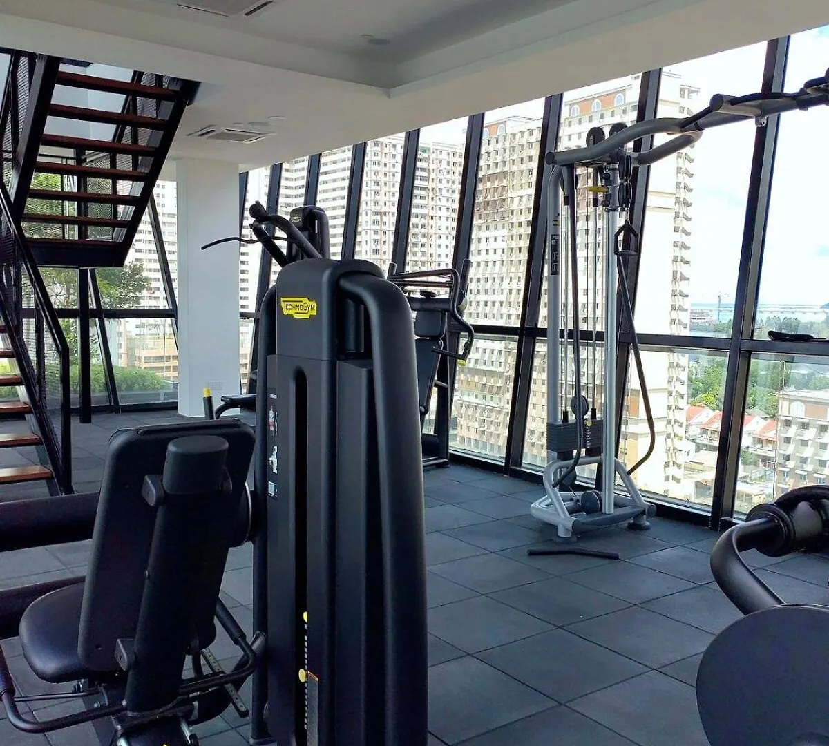 Urban Suites Jelutong Georgetown 2Br Leisure City Night View 0*,  マレーシア
