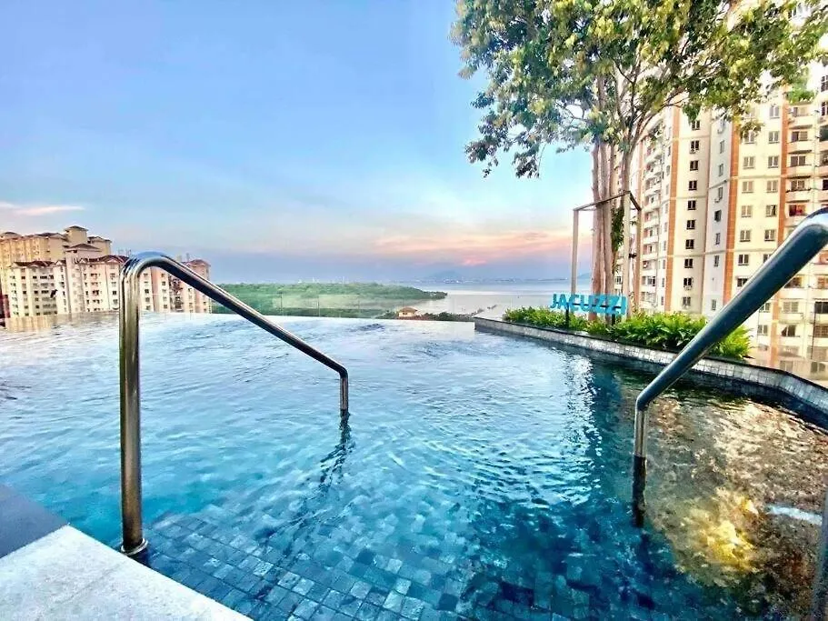 Urban Suites Jelutong Georgetown 2Br Leisure City Night View 0*,